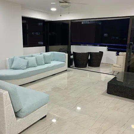 Apartamento Moderno Duplex Mr8 Cerca Al Mar Con Aire Acondicionado Y Wifi